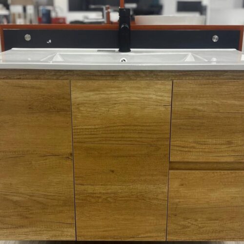 750-natural-oak.jpeg VENICE 750x460mm W/HUNG VANITY NATURAL OAK